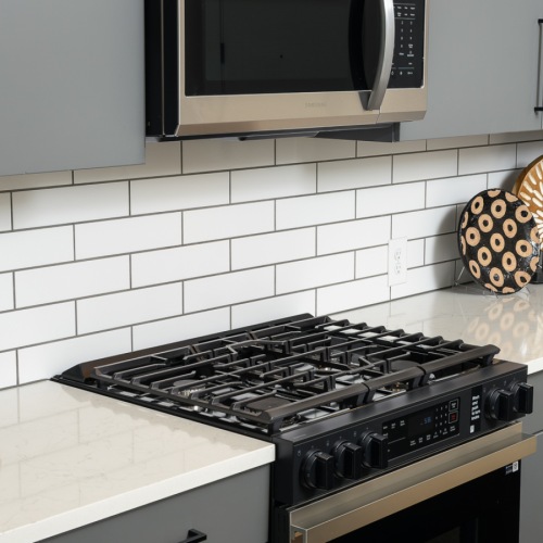 Beautiful kitchens with designer finishes Beautiful kitchens with designer finishes